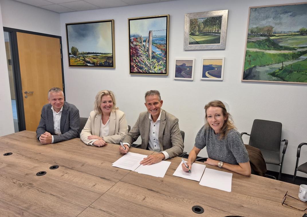ondertekening-uitvoeringsovereenkomst-biz-schagen