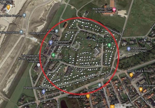 Bovenaanzicht camping Corfwater