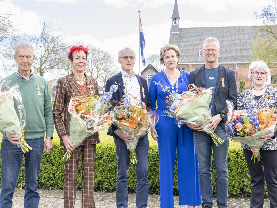 Lintjesregen 2024 in Waarland en Schagen Lintjesregen 2024 in Waarland en Schagen