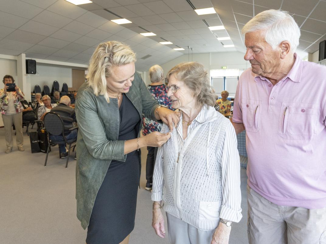 Schager Compliment Ella Dammer-Bellis