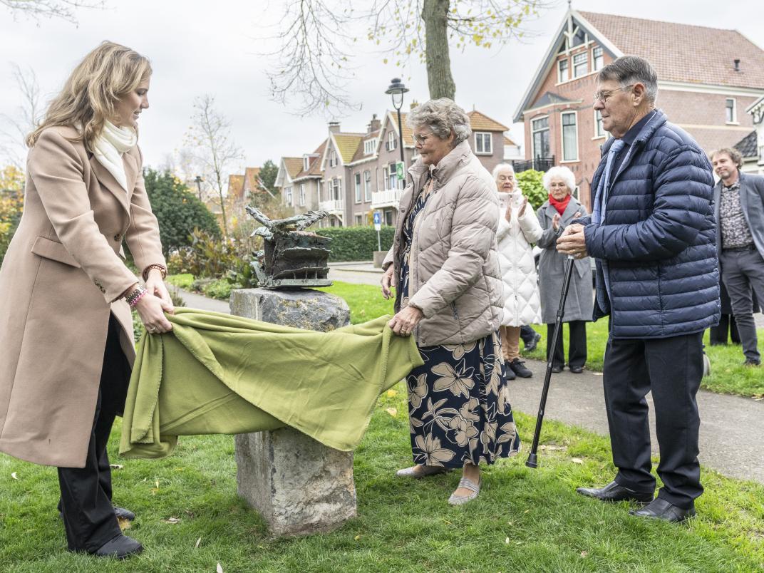Onthulling gedenkteken Tanja Groen en Peter R. de Vries