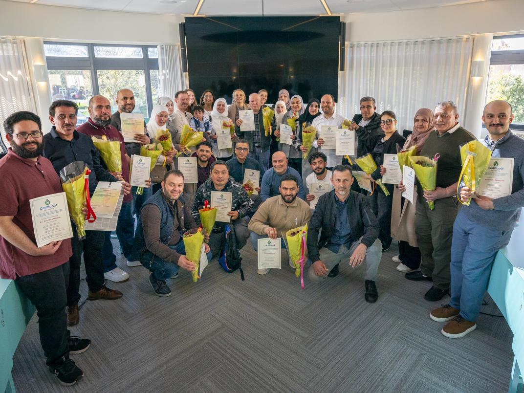 Groepsfoto van alle geslaagden