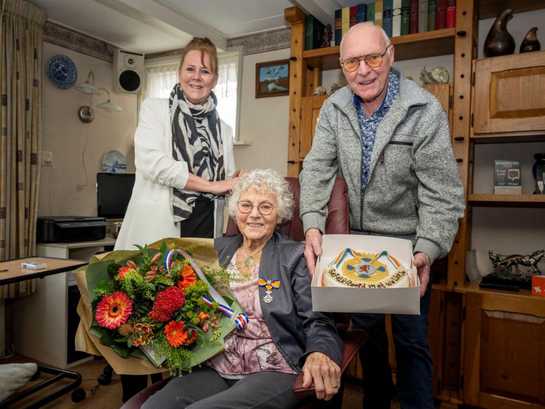 Koninklijke onderscheiding Warnaar-Mul