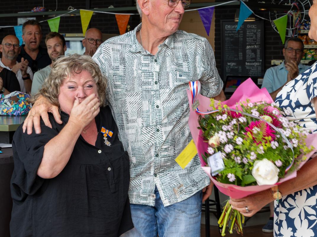 Koninklijke Onderscheiding Marian van Dam en Ellen Dekker